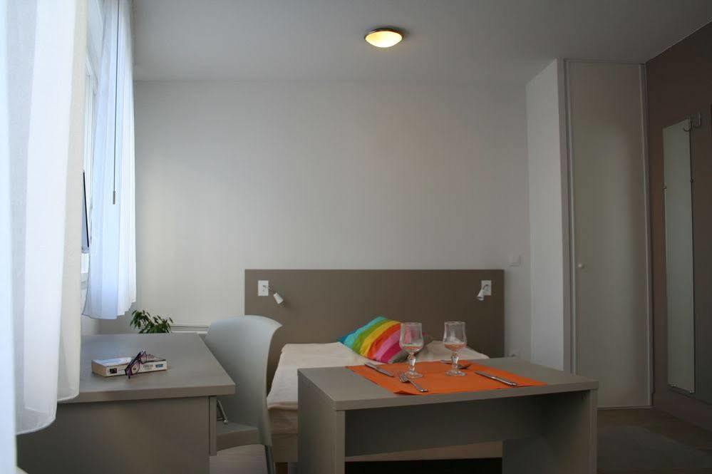 Montempo Apparthotel Marseille Centre Euromed Εξωτερικό φωτογραφία